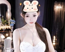 白桃贺命运神帝的图片