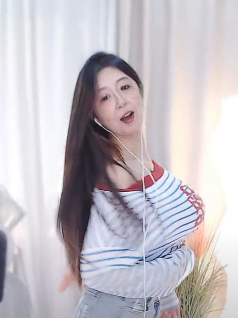 ♛颜溪的文东♛的图片