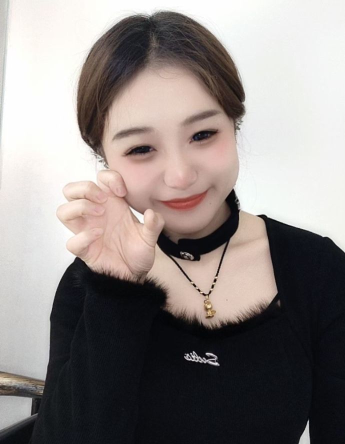 爱笑🌺幸福甜蜜蜜的主播照片