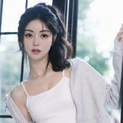 臭宝❤️爱唱歌~休的头像
