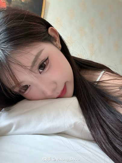 ╰☞小莽哥💖海报