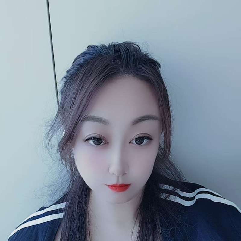 没人疼哇的主播海报