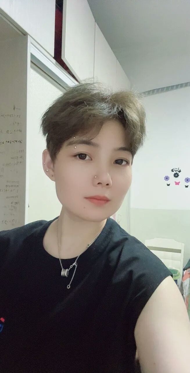 一见你就想！主播图片