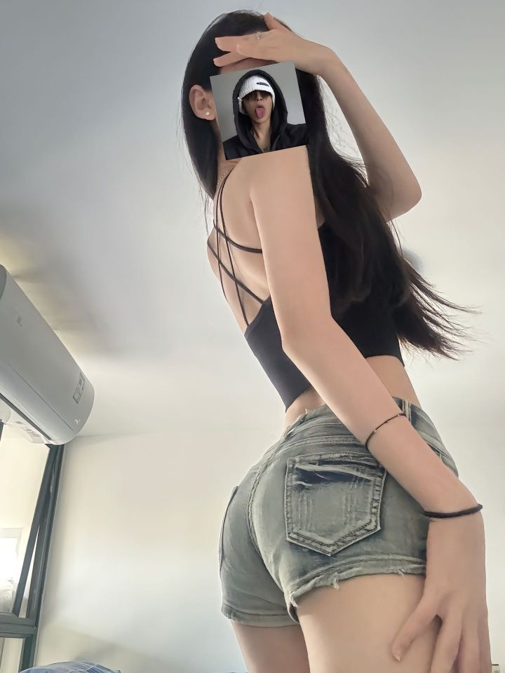扣扣🍓🍓🍓主播图片