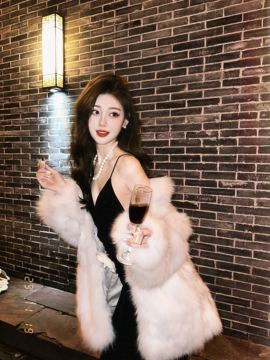 Lily喵主播照片