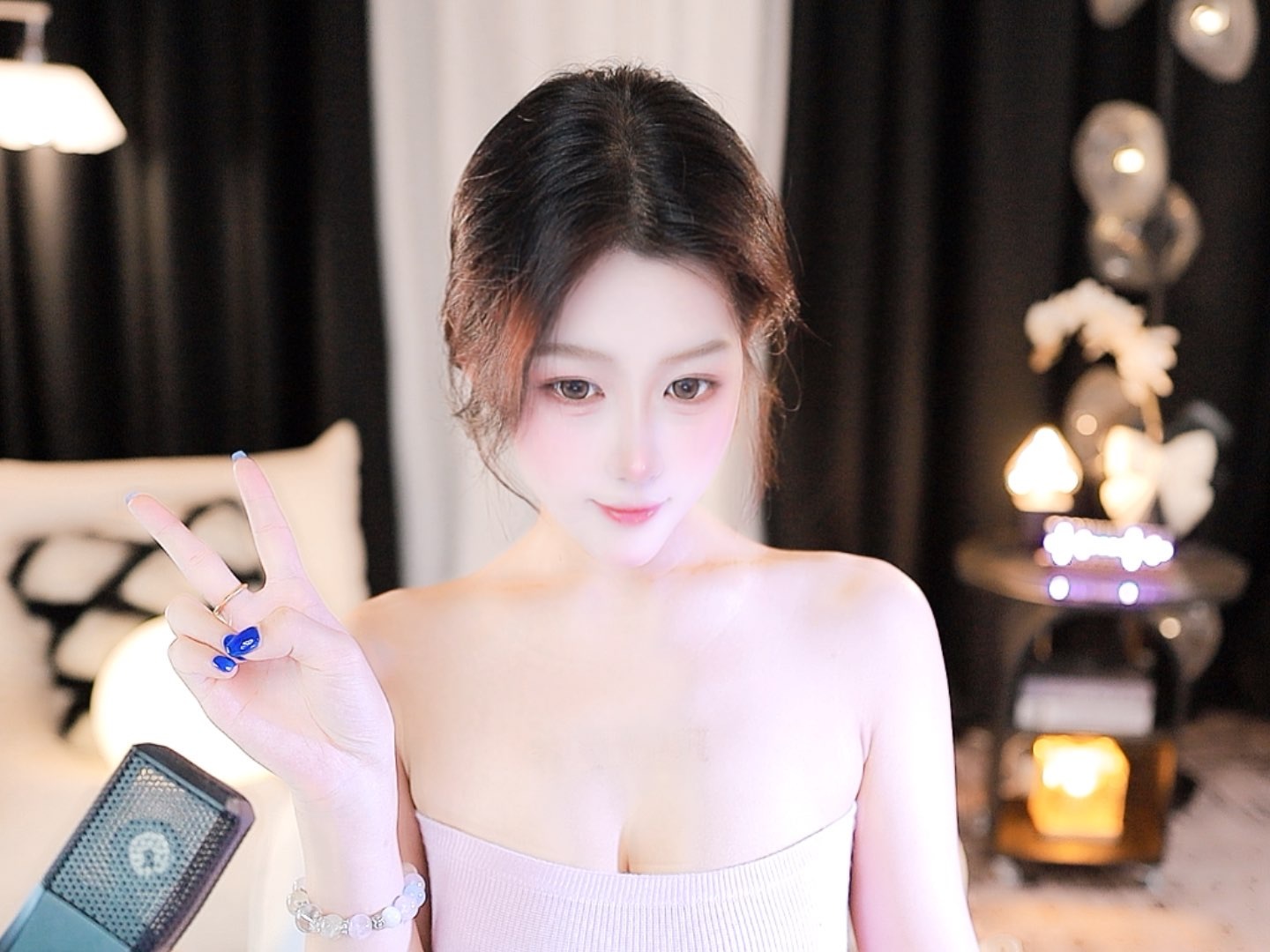 *流氓兔*的主播照片
