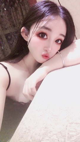 小玲宝🧸不连麦的图片