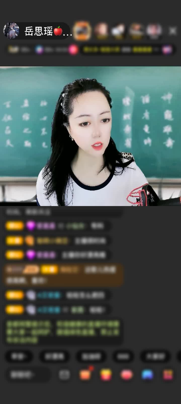 感谢冬日暖阳8y8赠送满满的爱1个