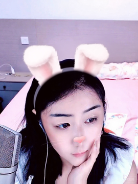 冲冲爱摄像。的图片