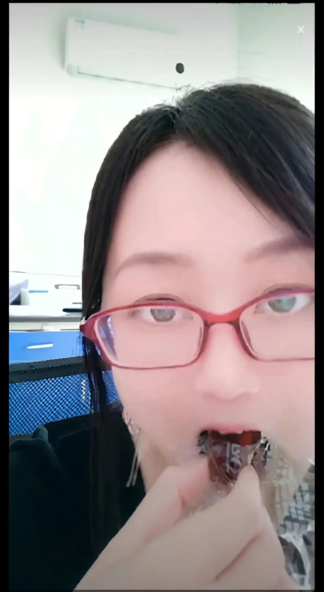 万物不及你的美主播图片