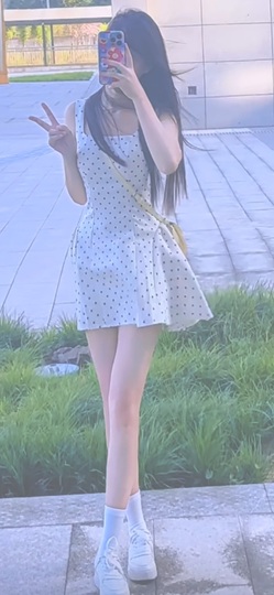 小喵求百元榜吃饭的图片