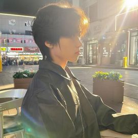 不是小海的图片