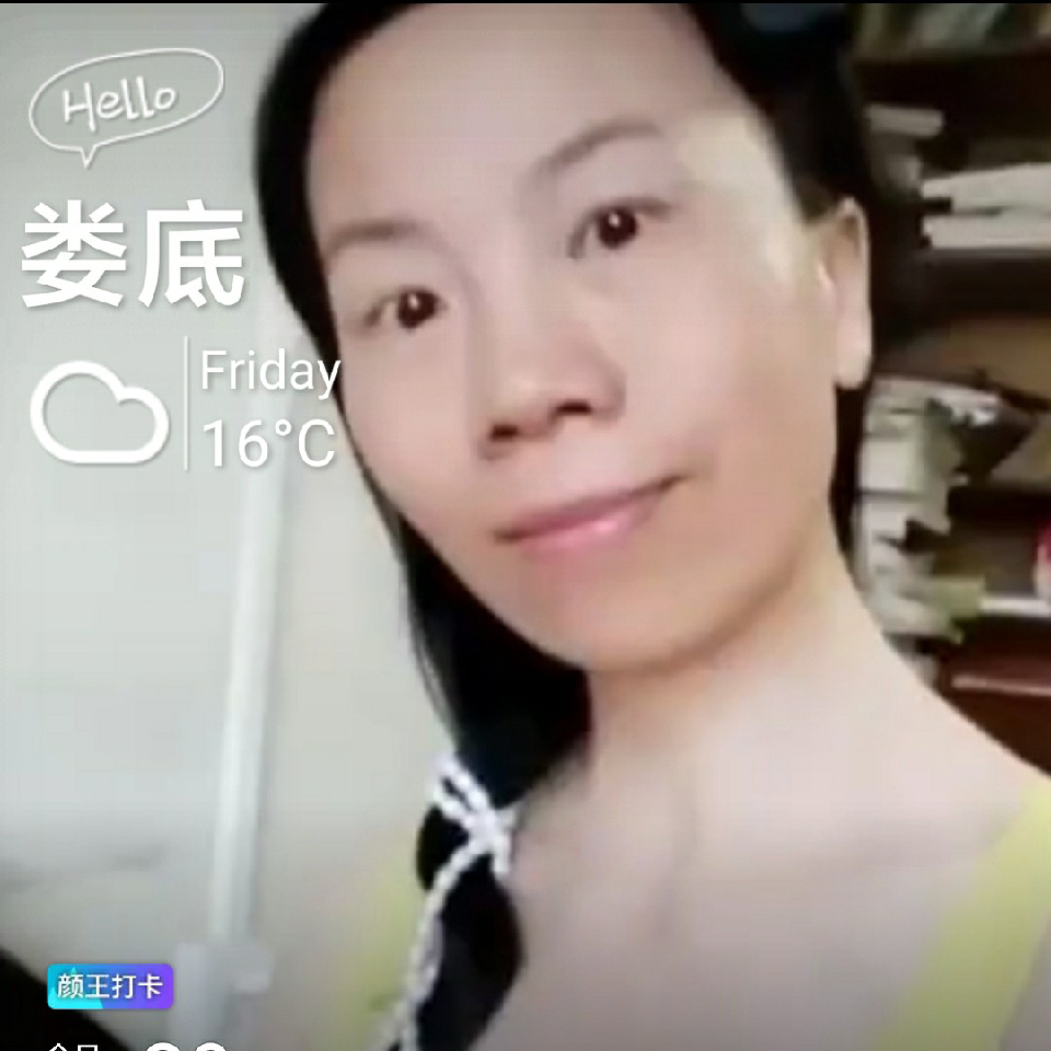 美灵j海报