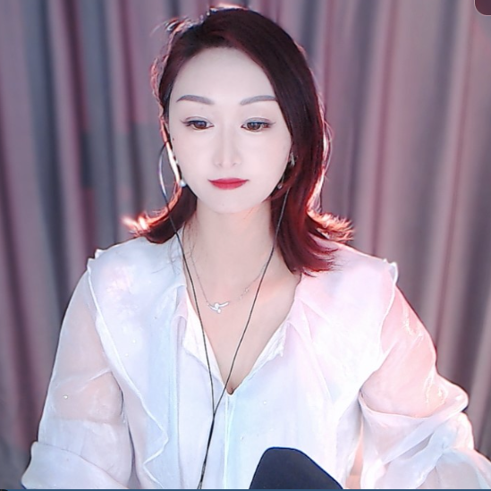 新人薇薇钱来海报