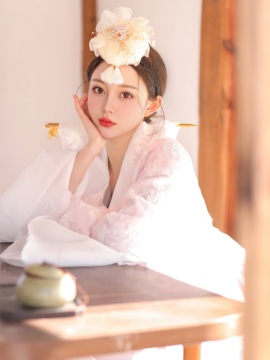 Lily喵的图片