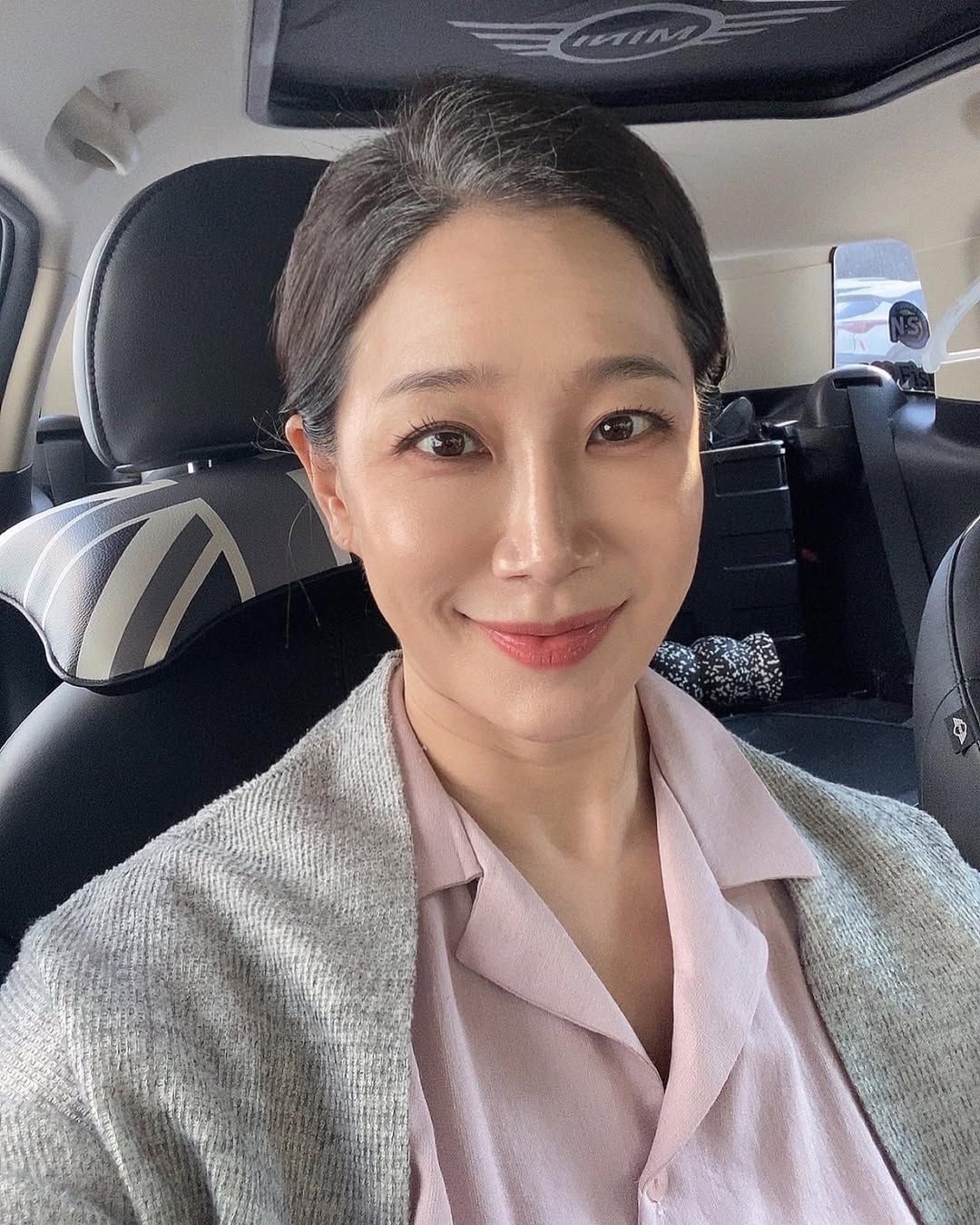 艾利克斯rv玫主播图片