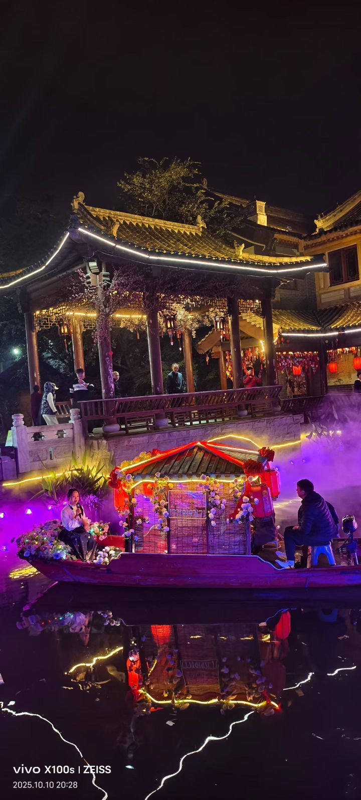 妞妞騎行三亞主播圖片