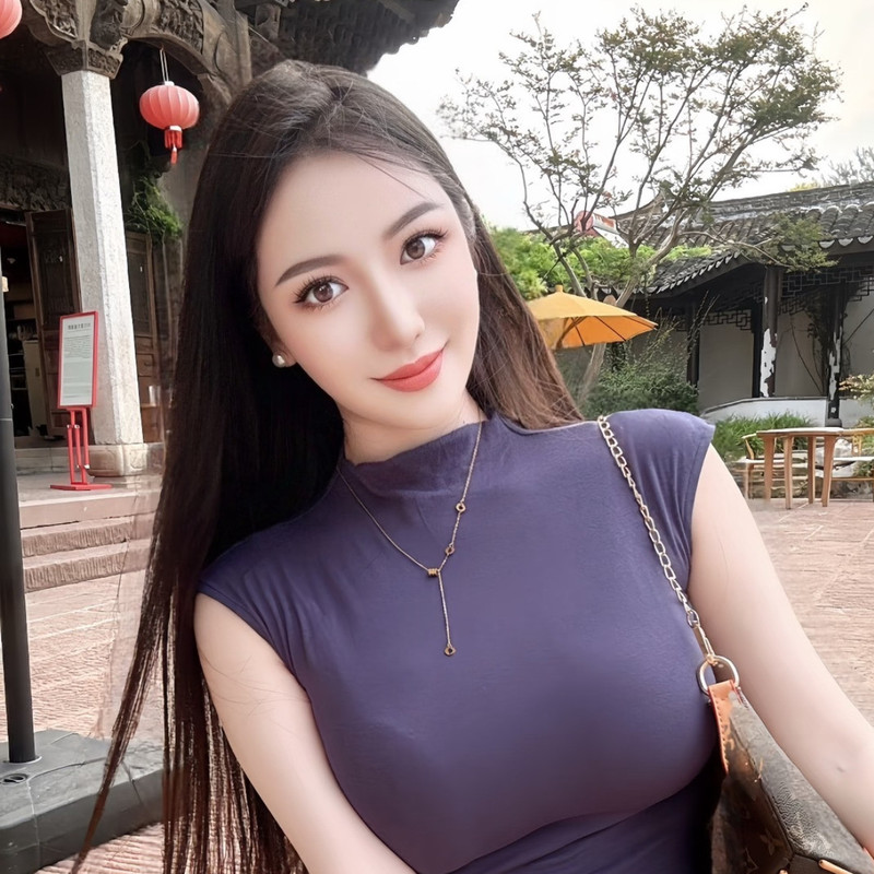 新人如烟第一天的主播海报