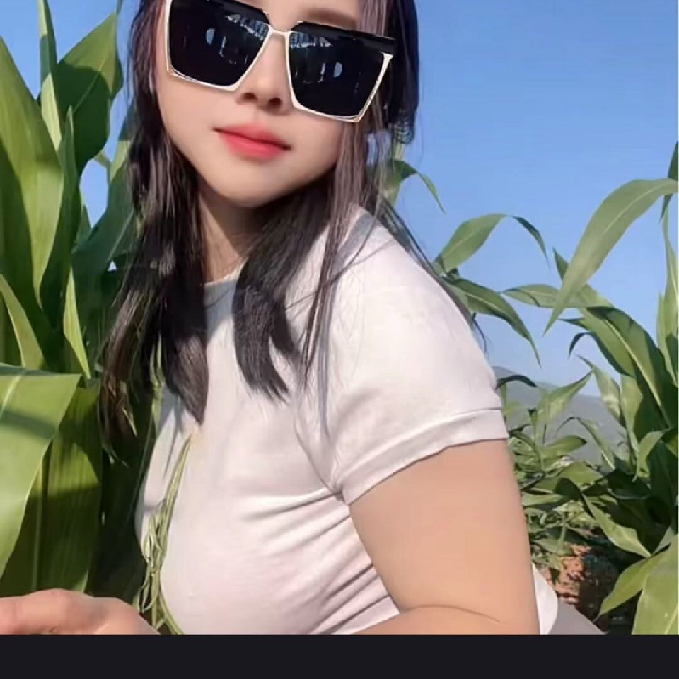 山里人小芳海报