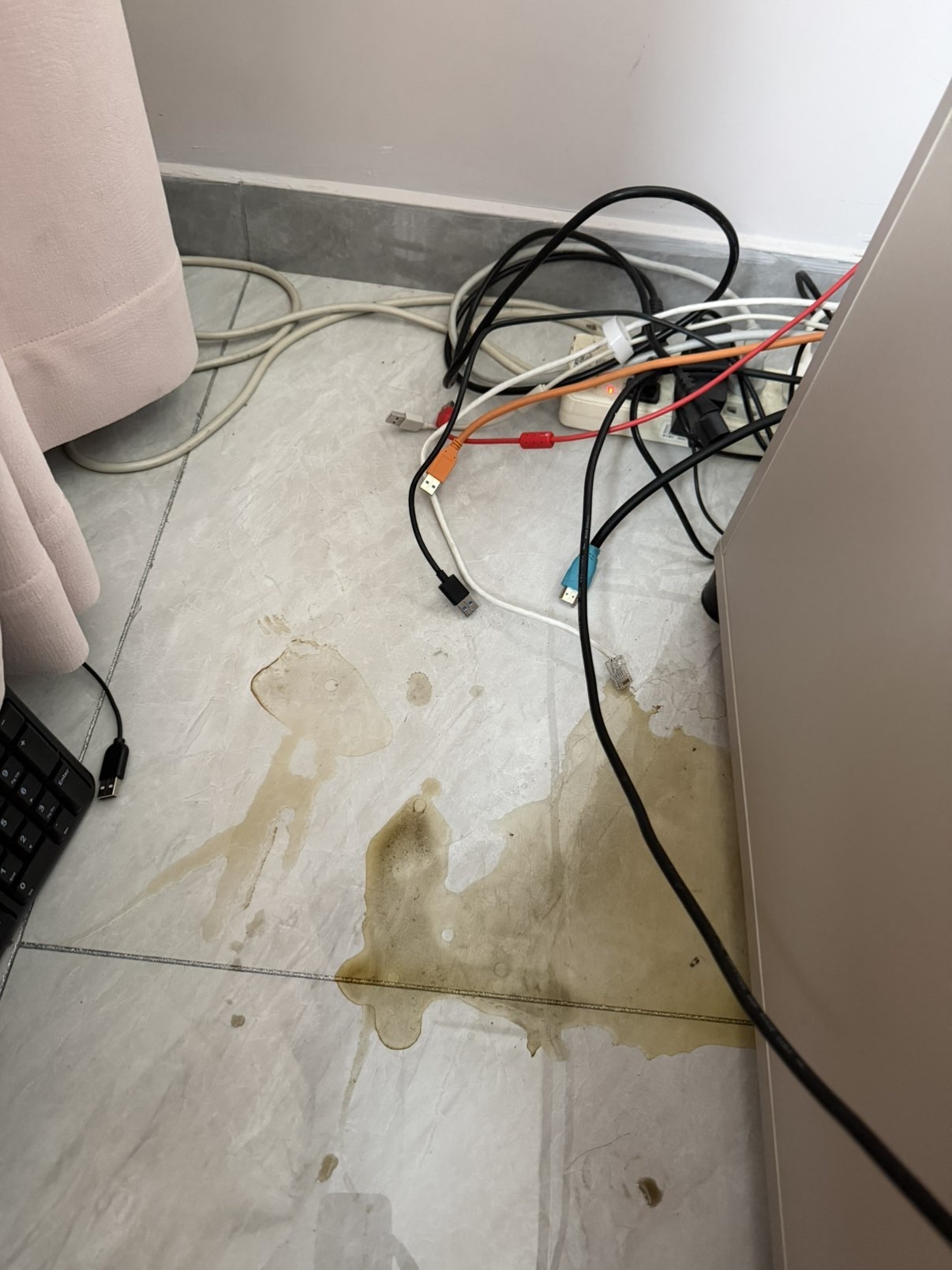 甜伈妹妹主播图片