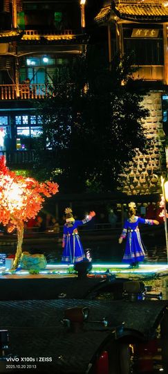 妞妞骑行南宁的图片