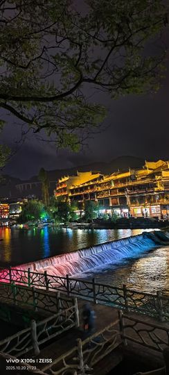 妞妞骑行南宁的图片