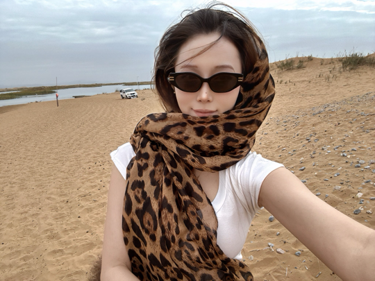 Libra恩诺🐬海报