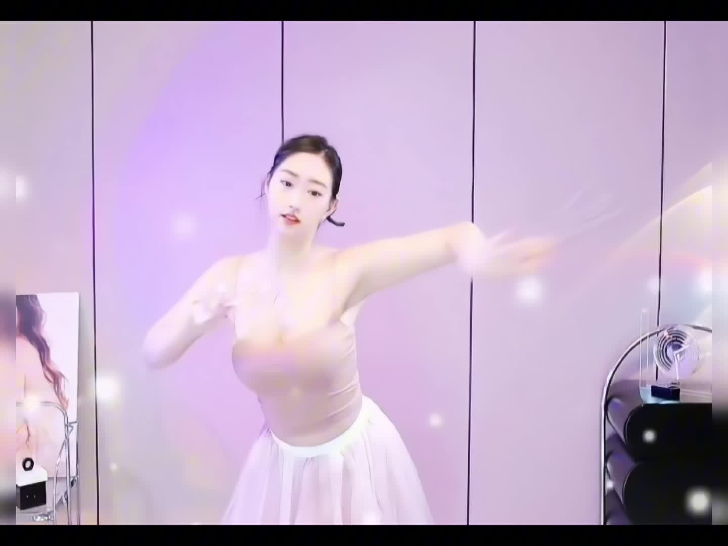 国舞~来啦 感谢点赞