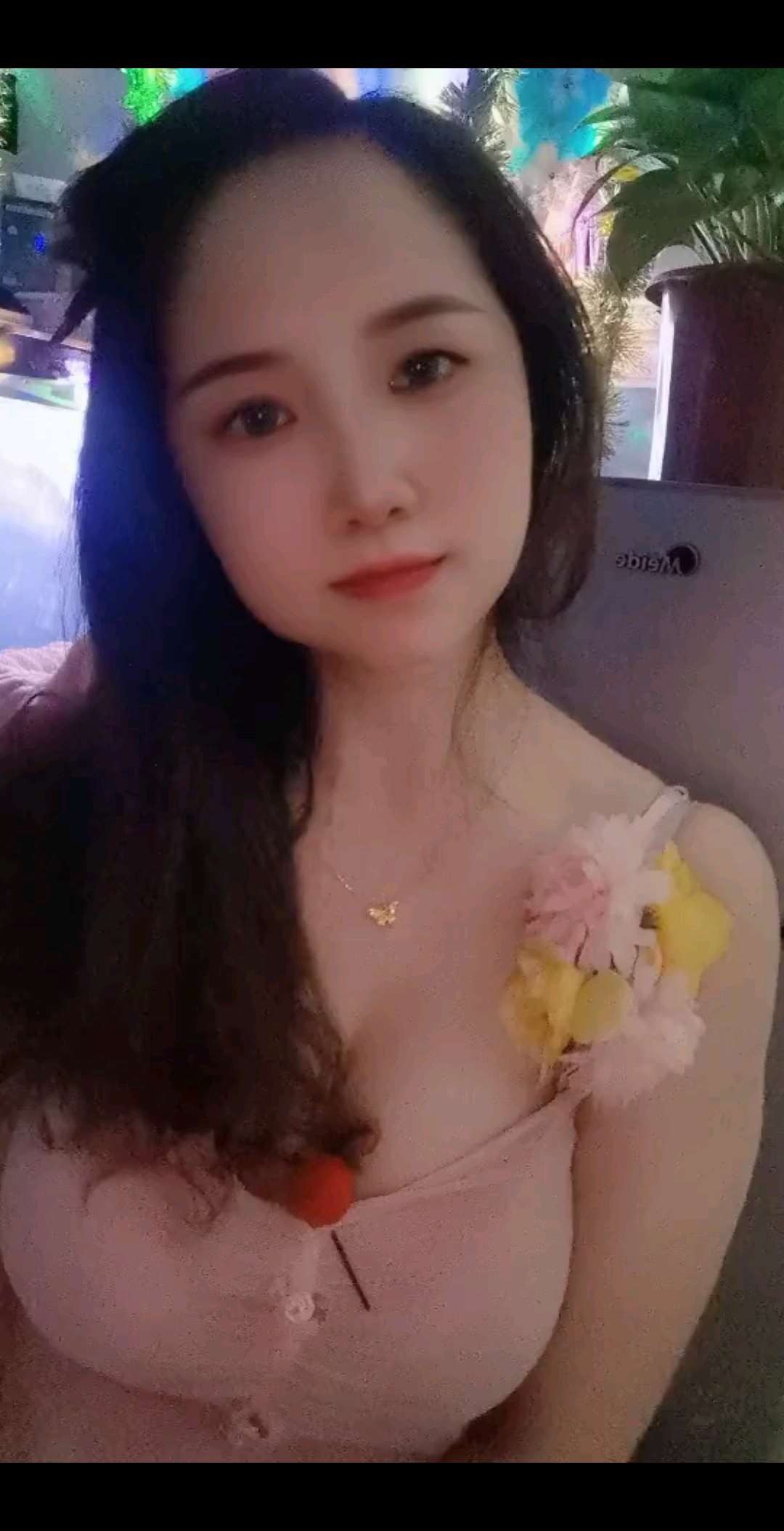 至今一个人 求伊朗君的宠爱可好