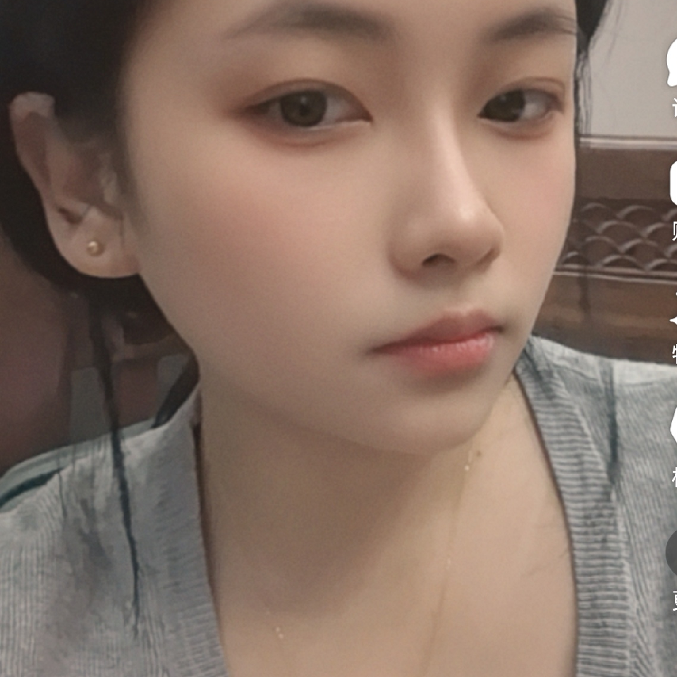 新人...肉肉海报