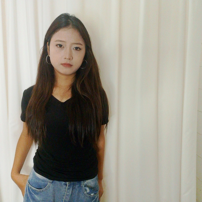 请叫我景颇族一姐的直播间