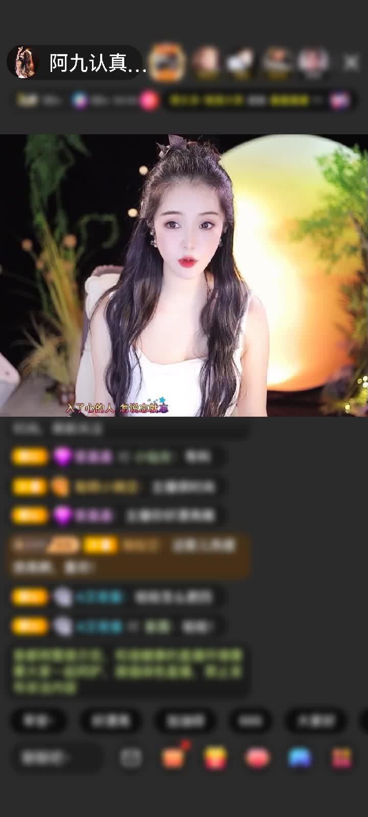 感谢好运默默赠送狮吼天下1个