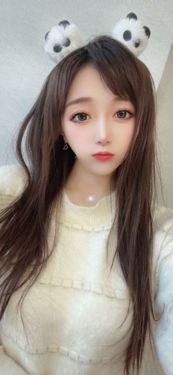 新人依依丫头的图片