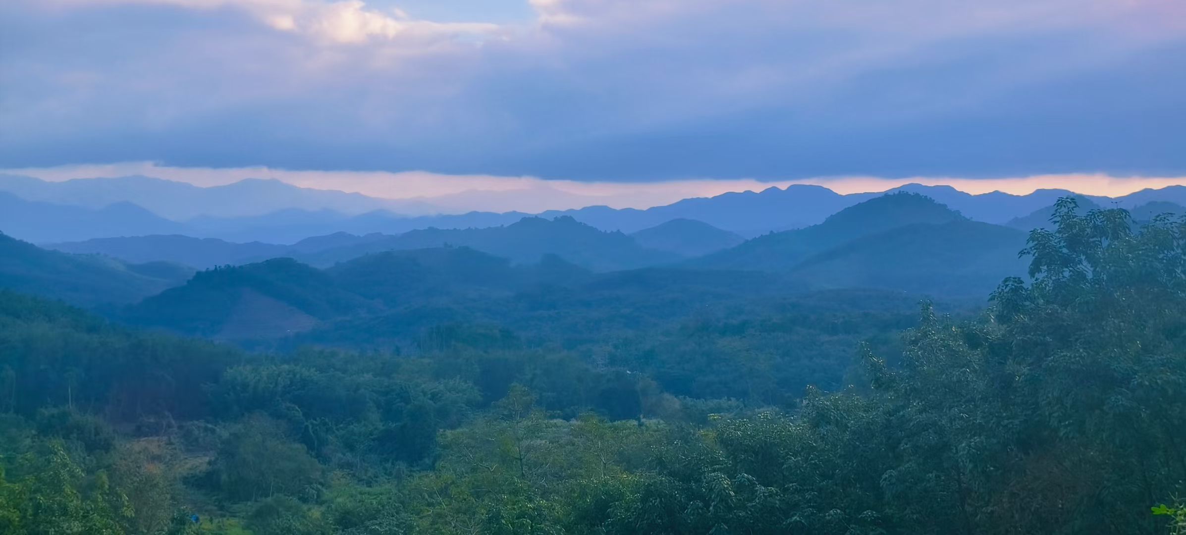 妞妞骑行海口主播图片