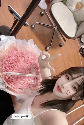 新人温游～的图片