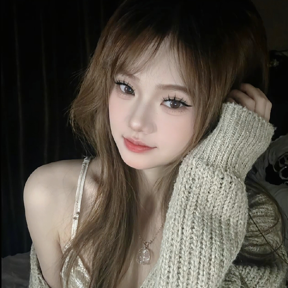 萌新小虎牙～海报