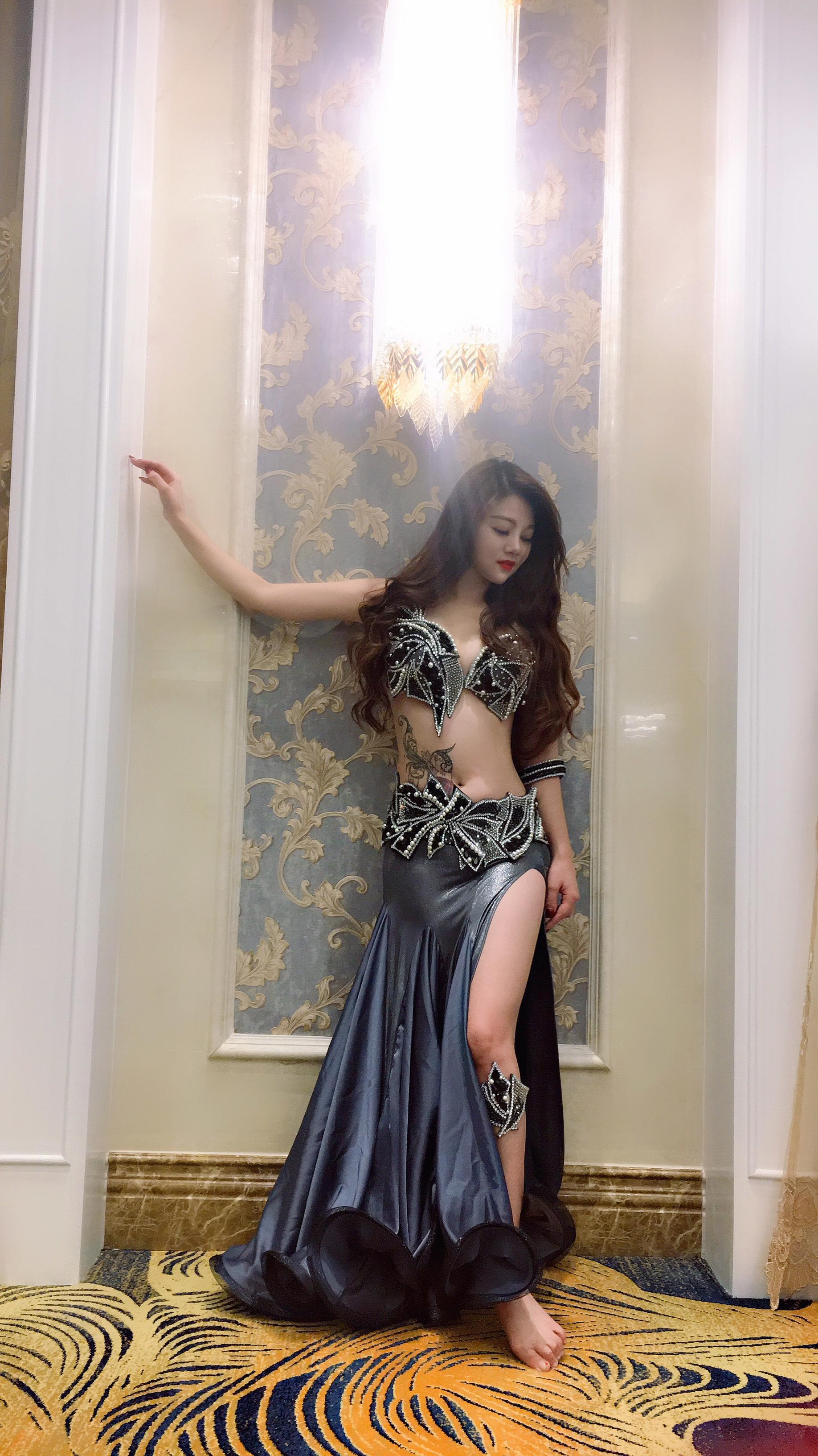 方儀??人間限量版的主播照片