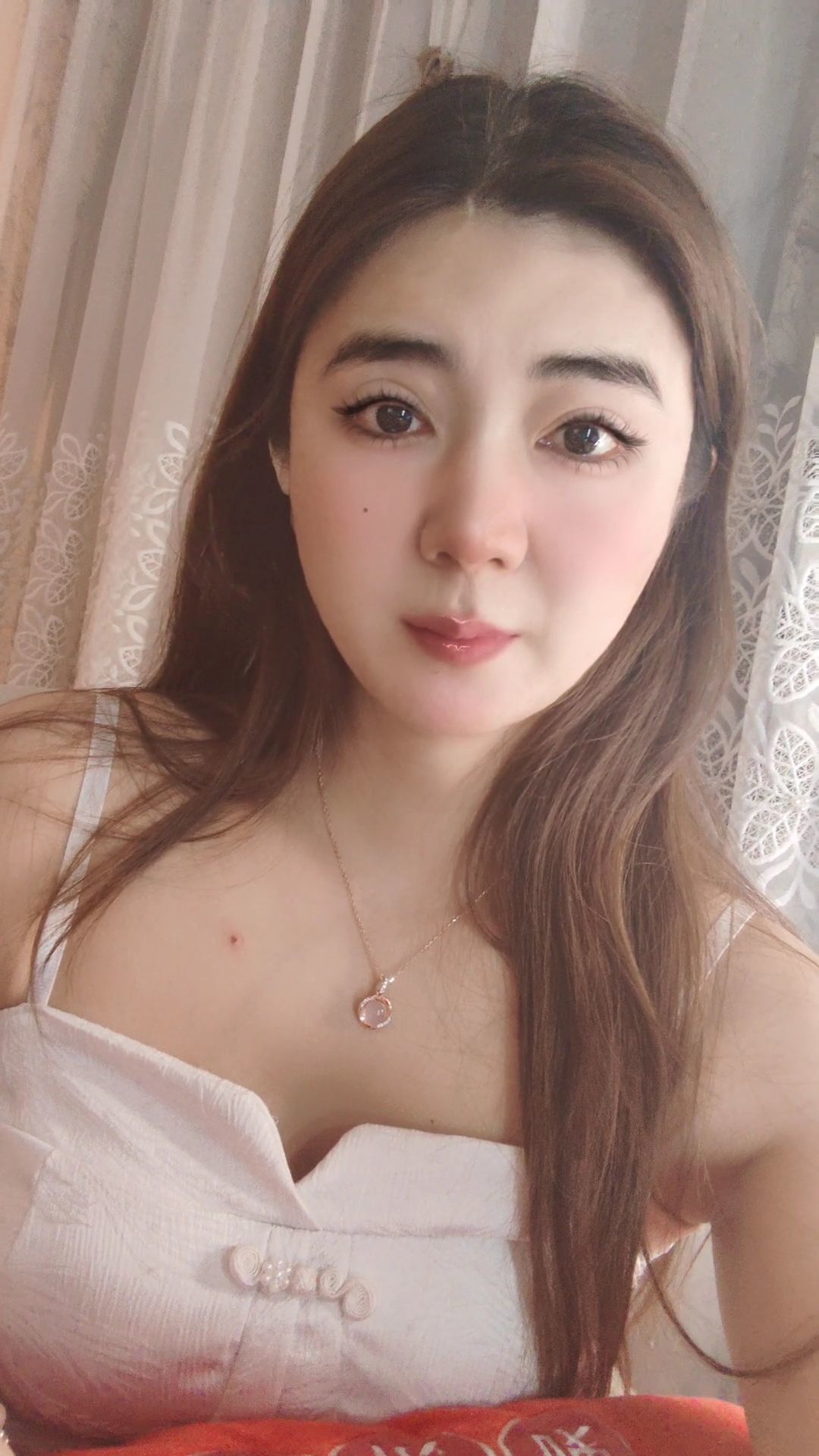 金媛心动@就在一瞬间主播图片