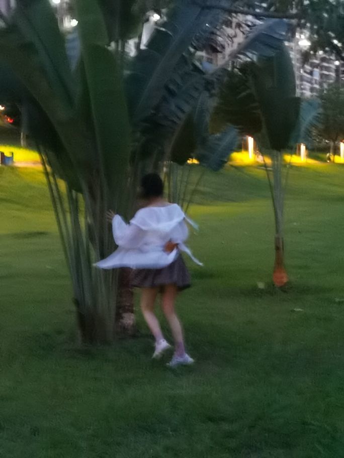 青杉??可愛迷人主播圖片