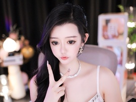 雅欣小可爱吖💗，主播照片