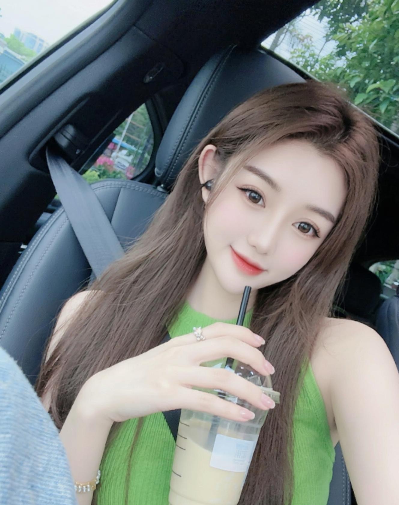 雅欣小可爱吖💗，主播图片