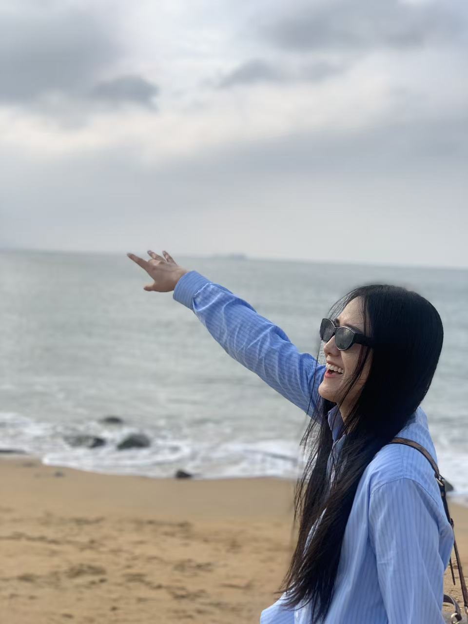 小婷🎤唱歌☆づ主播图片