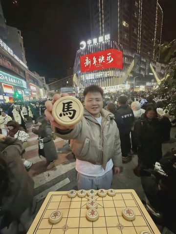 AI動(dòng)態(tài)影棚新春開拍～