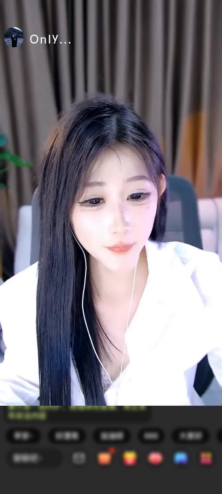 感谢神秘人赠送虎啸山河9个