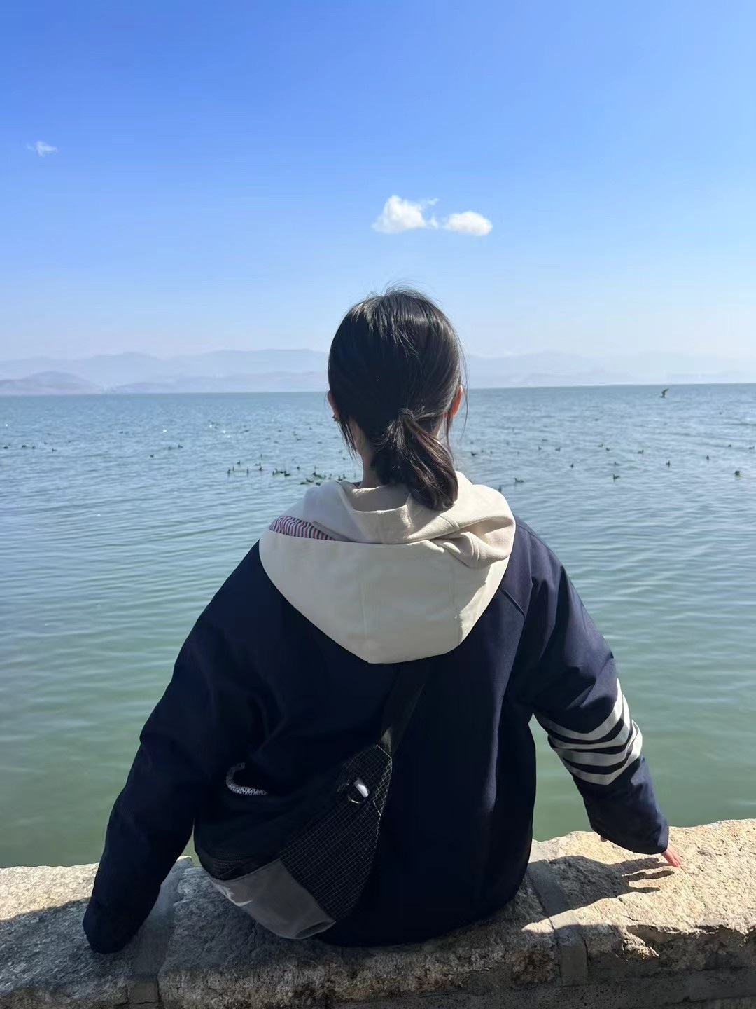 新人～雨停江南🎤主播图片