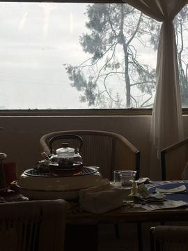 卡莎唱歌的图片