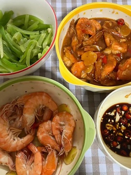 鸭鸭🐰主播照片