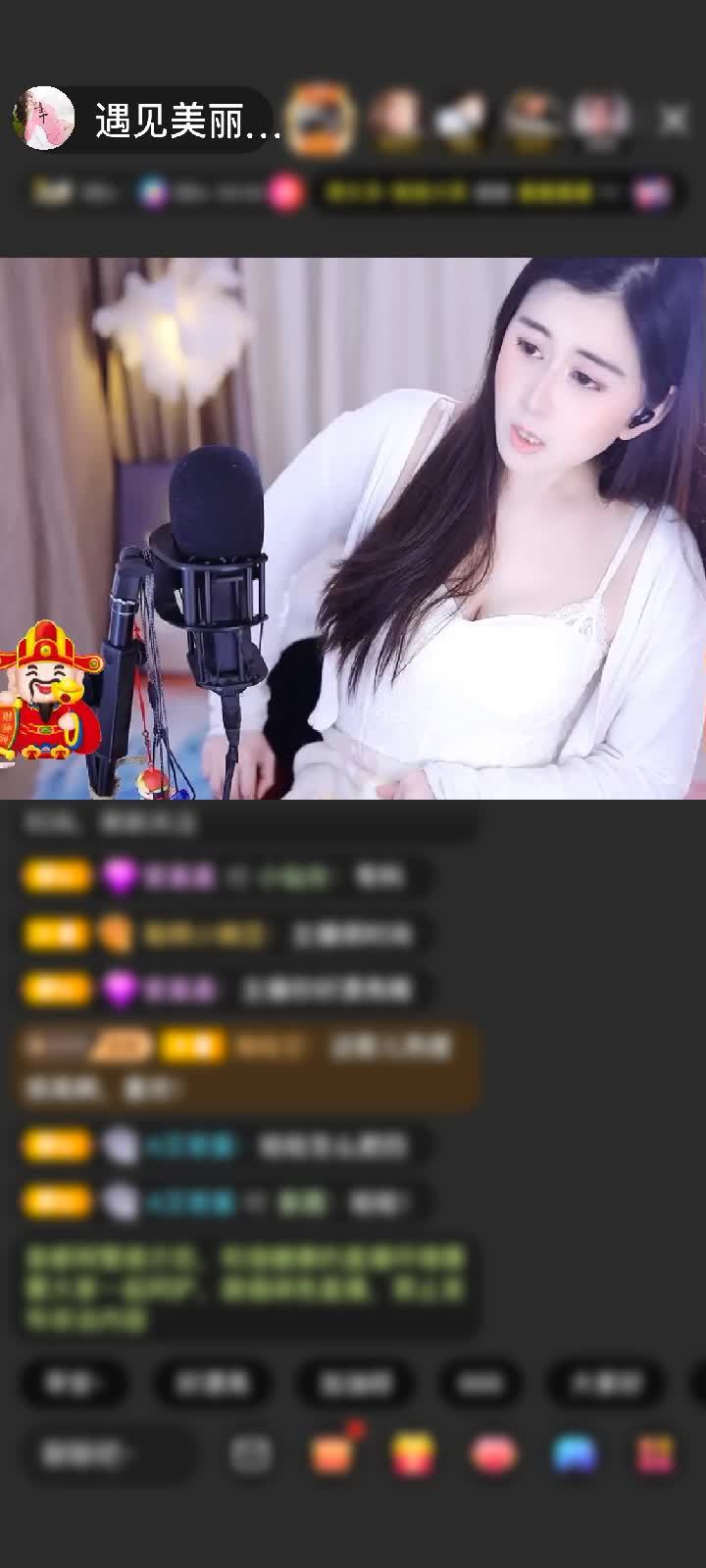 感谢神秘人赠送狮吼天下1个