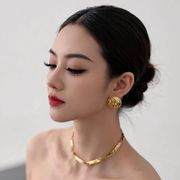 @新人一薪的头像