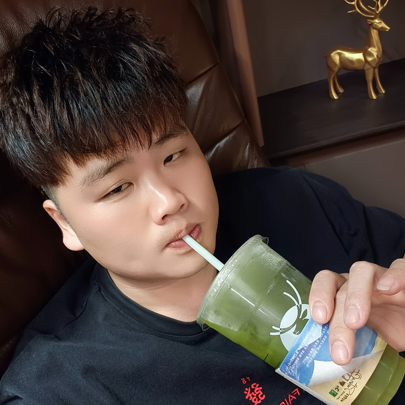 傻二锤 视频直播间 - 在线视频娱乐交友 - 六间房直播